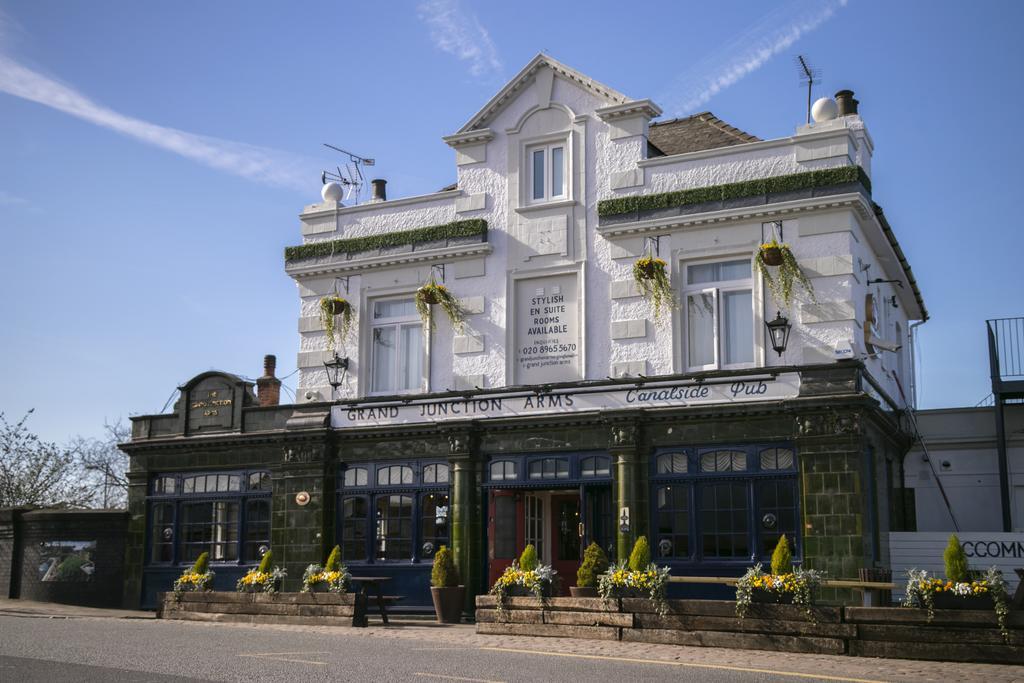 Hotel Grand Junction Arms Londra Esterno foto
