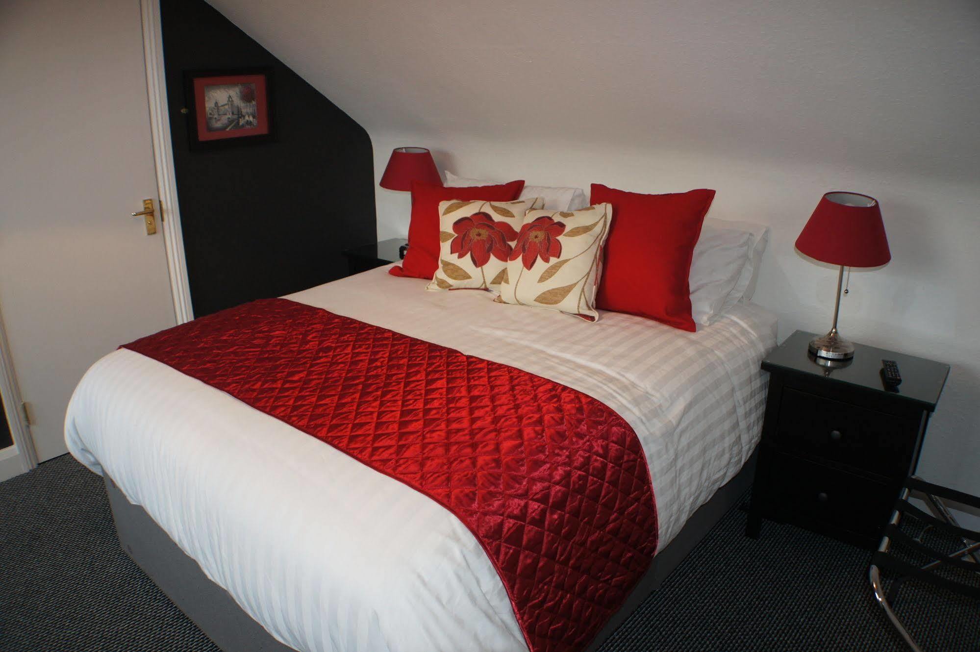Hotel Grand Junction Arms Londra Esterno foto